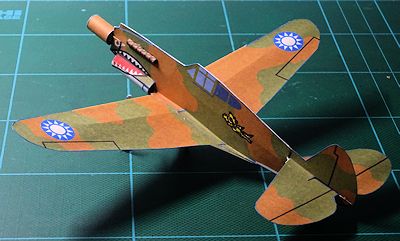 P40B_flyingtigers_left_rear
