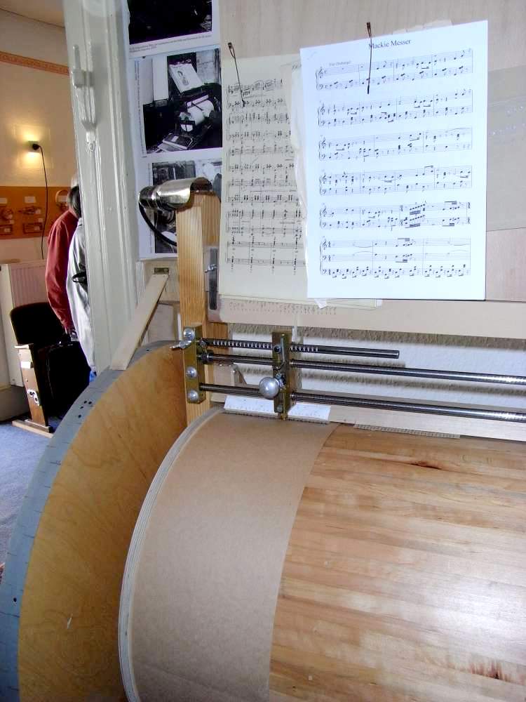 20080614-104743_tz-1000.jpg (78127 バイト)